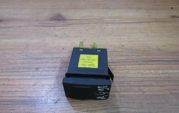 Audi A4 S4 B5 8D Fog light switch 4d0941563 nsl