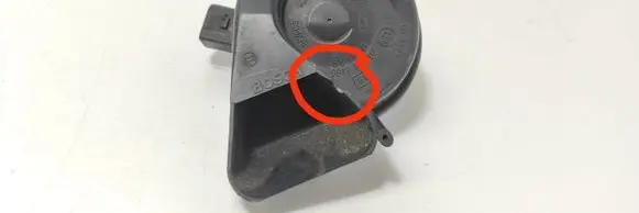 Audi A6 S6 C6 4F Horn signal 024148 703881165