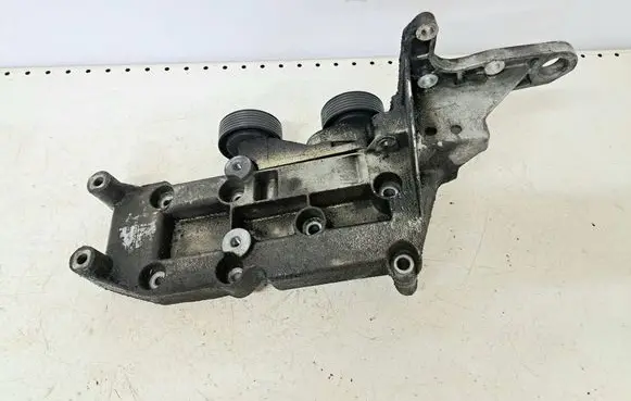 Volvo S60 Generator/alternator bracket 8642196