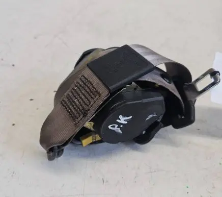 Audi A6 S6 C5 4B Front seatbelt 4B0857705A