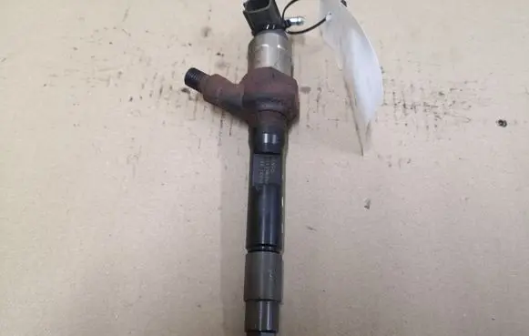 Mazda 6 Fuel injector R2AA 13H50