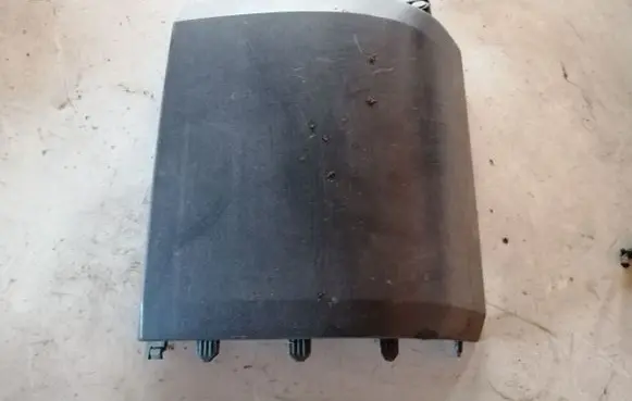 Rear bumper corner part panel trim