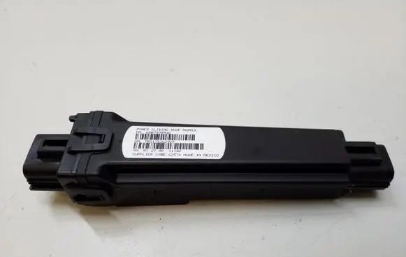 Dodge Grand Caravan Sliding door control unit/module 68079909AA