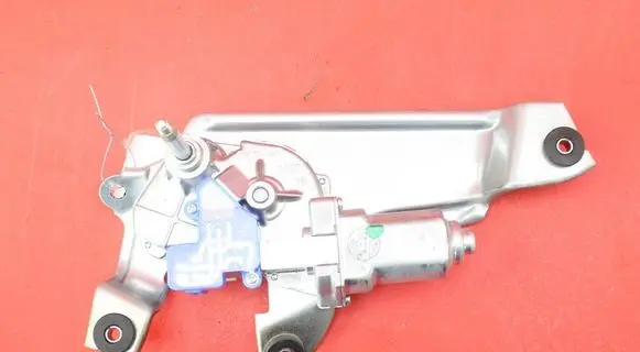 Subaru Outback (BS) Rear window wiper motor 8013FM