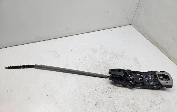 Front door exterior handle/bracket