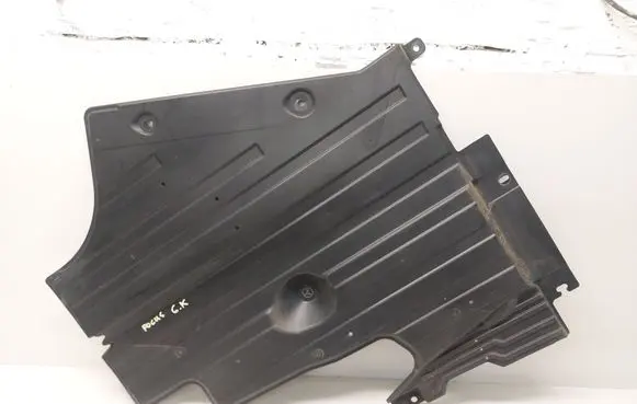 Ford Focus Rear bumper underbody cover/under tray JX6B9D183BB
