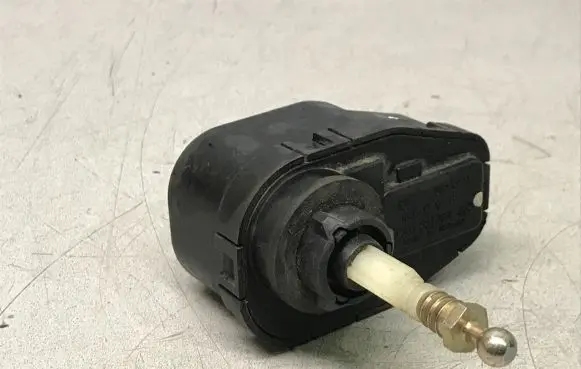 Ford Escort Headlight level adjustment motor 0307851304 91AG13K198AA