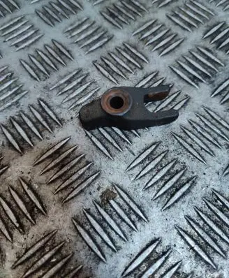 KIA Sportage Fuel Injector clamp holder