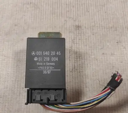 Mercedes-Benz Vito Viano W638 Other relay 0015402045