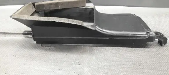 Ford Focus Radiator trim BM51-8121-AF