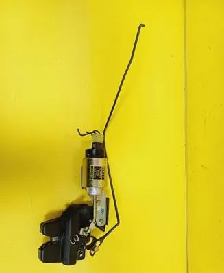 Hyundai Sonata Tailgate/trunk/boot lock/catch/latch 1570-B000
