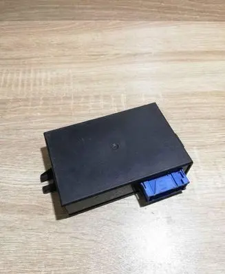 BMW 5 E39 Cruise control unit/module 8369062