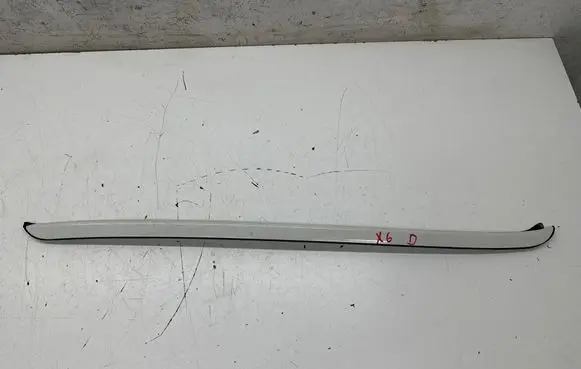 BMW X6 M Windshield trim 71482371