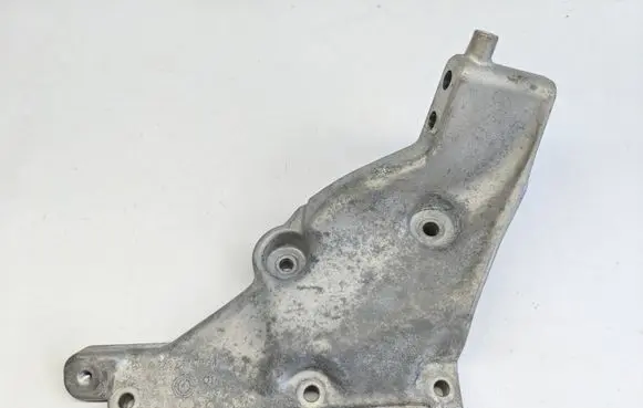 Mercedes-Benz S W222 Engine mounting bracket A2782235504