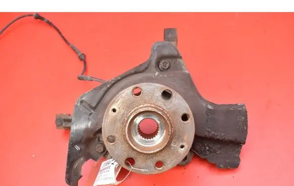 Opel Corsa E Front wheel hub spindle knuckle