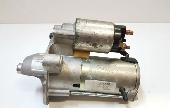Volvo V40 Starter motor 30644972