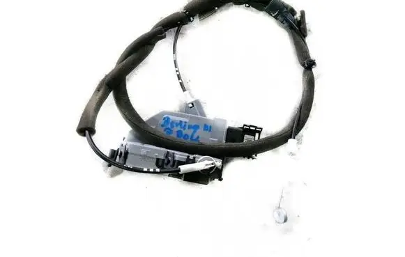 Citroen Berlingo Sliding door lock PSA828416 6141W175113 A01861