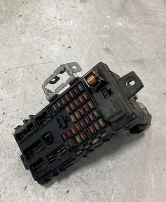 Hyundai Santa Fe Fuse module 9540026500