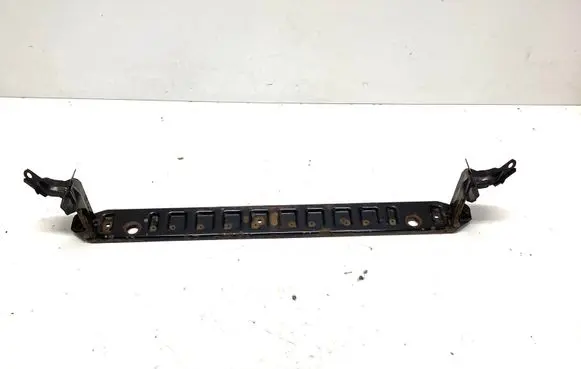 Volvo S60 Bottom radiator support slam panel 31261931 31261932