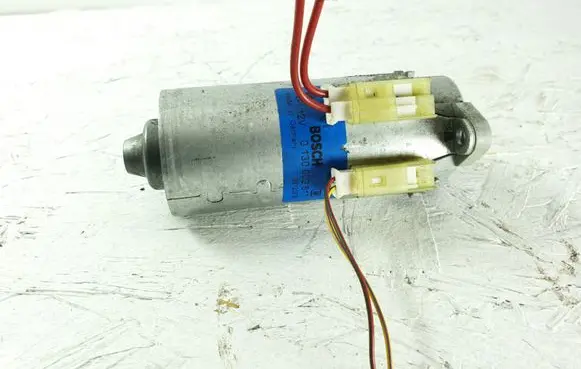 Land Rover Range Rover Sport L494 Seat adjustment motor 0130002617