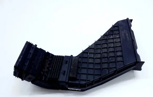 KIA Sportage Air intake duct part 28210D3100 A2001510