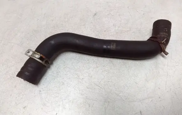 Nissan Note (E11) Engine coolant pipe/hose 21501BCB00
