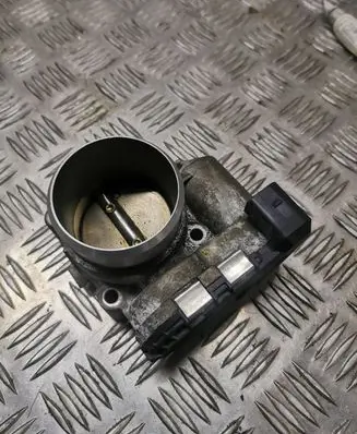 Audi A4 S4 B6 8E 8H Throttle valve 068133062M 0280750009