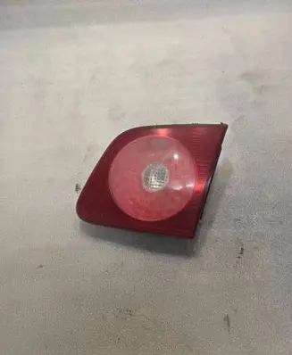 Volkswagen Phaeton Tailgate rear/tail lights 333622R