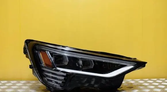 Audi e-tron Headlight/headlamp 4KE941040B 2032
