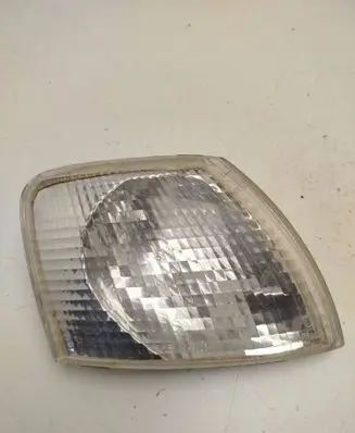 Volkswagen PASSAT B5.5 Front indicator light 185103B