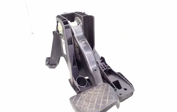 Volkswagen Golf VII Brake pedal 5q1723058aa 5q1723143 5q0721325