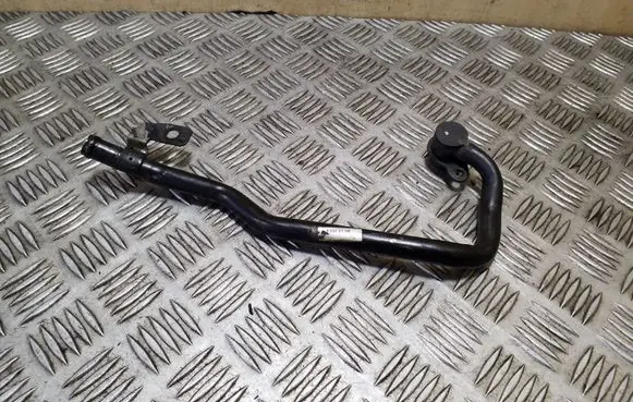 Volkswagen PASSAT B8 Engine coolant pipe/hose 04L121065AJ