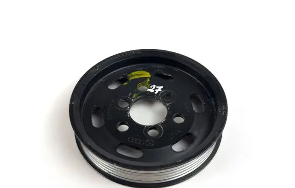 Audi A5 8T 8F Power steering pump pulley 038145255b
