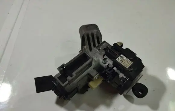 Mazda 6 Ignition lock GS1D66938A