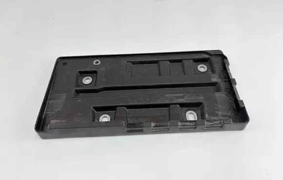 Volkswagen PASSAT B7 Battery tray 3C0804869