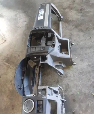 Ford Ranger Dashboard UR796494Y