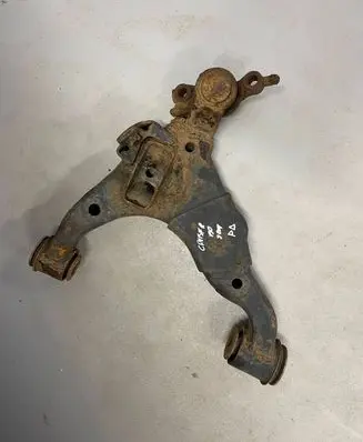 Toyota Land Cruiser (J150) Front lower control arm/wishbone 