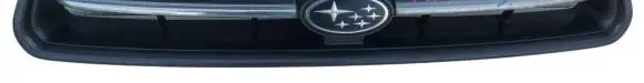 Subaru Impreza II Front grill