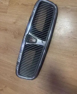 Rover 620 Front bumper upper radiator grill
