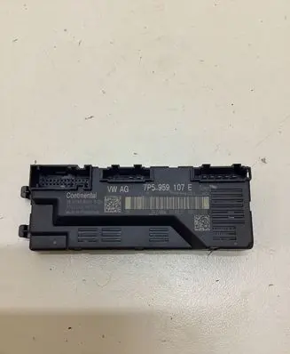 Porsche Macan (95B) Tailgate/trunk control unit/module 7P5959107E