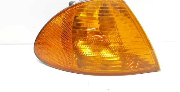 Front indicator light