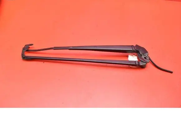 Toyota Yaris Front wiper blade arm