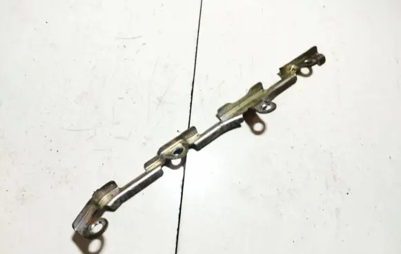 Toyota Auris E180 Engine mounting bracket