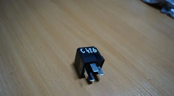Mercedes-Benz Vaneo W414 Other relay A0025421319 C426