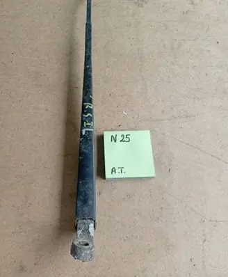 Renault Scenic I Front wiper blade arm 568965656