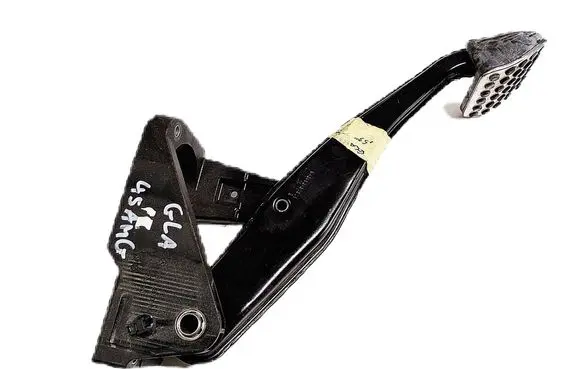 Mercedes-Benz GLA W156 X156 Brake pedal A2462920208