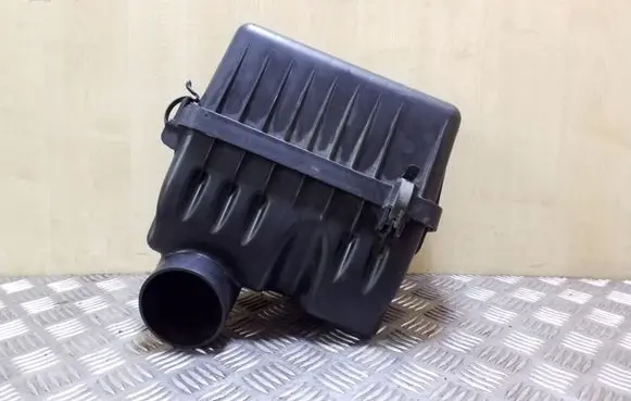 Hyundai Santa Fe Air filter box