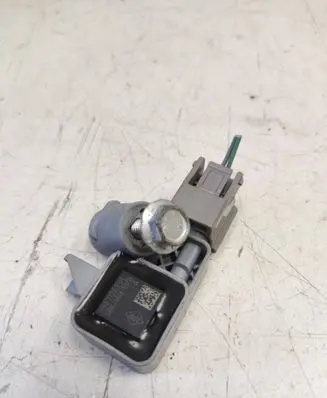 Renault Scenic III - Grand scenic III Airbag deployment crash/impact sensor 988312833R 160713 5WK44846