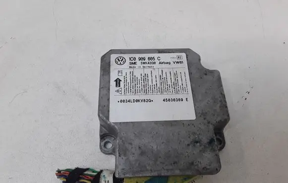 Volkswagen PASSAT B5.5 Airbag control unit/module 1C0909605C