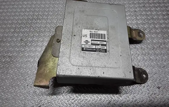 Nissan Almera Engine control unit/module 237101N001